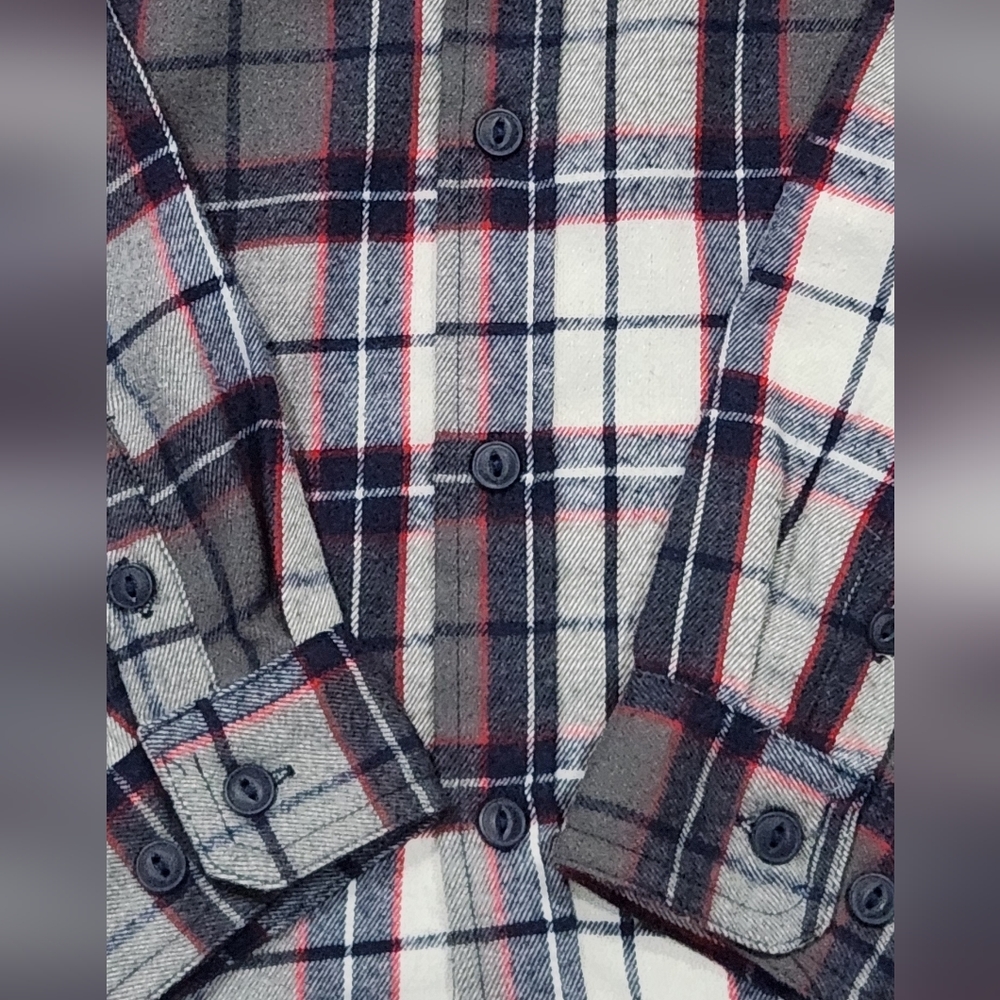 Burnside Flannel - Picture 2 of 3